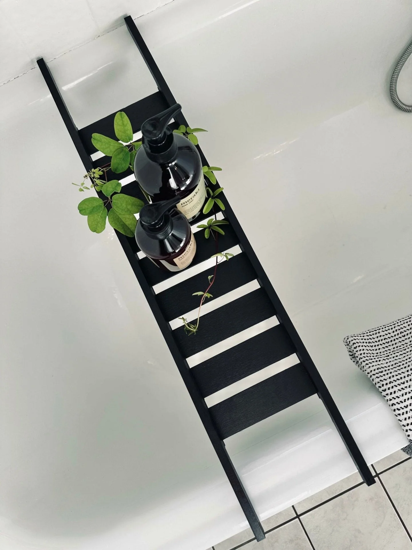 Miniatyrbild 6