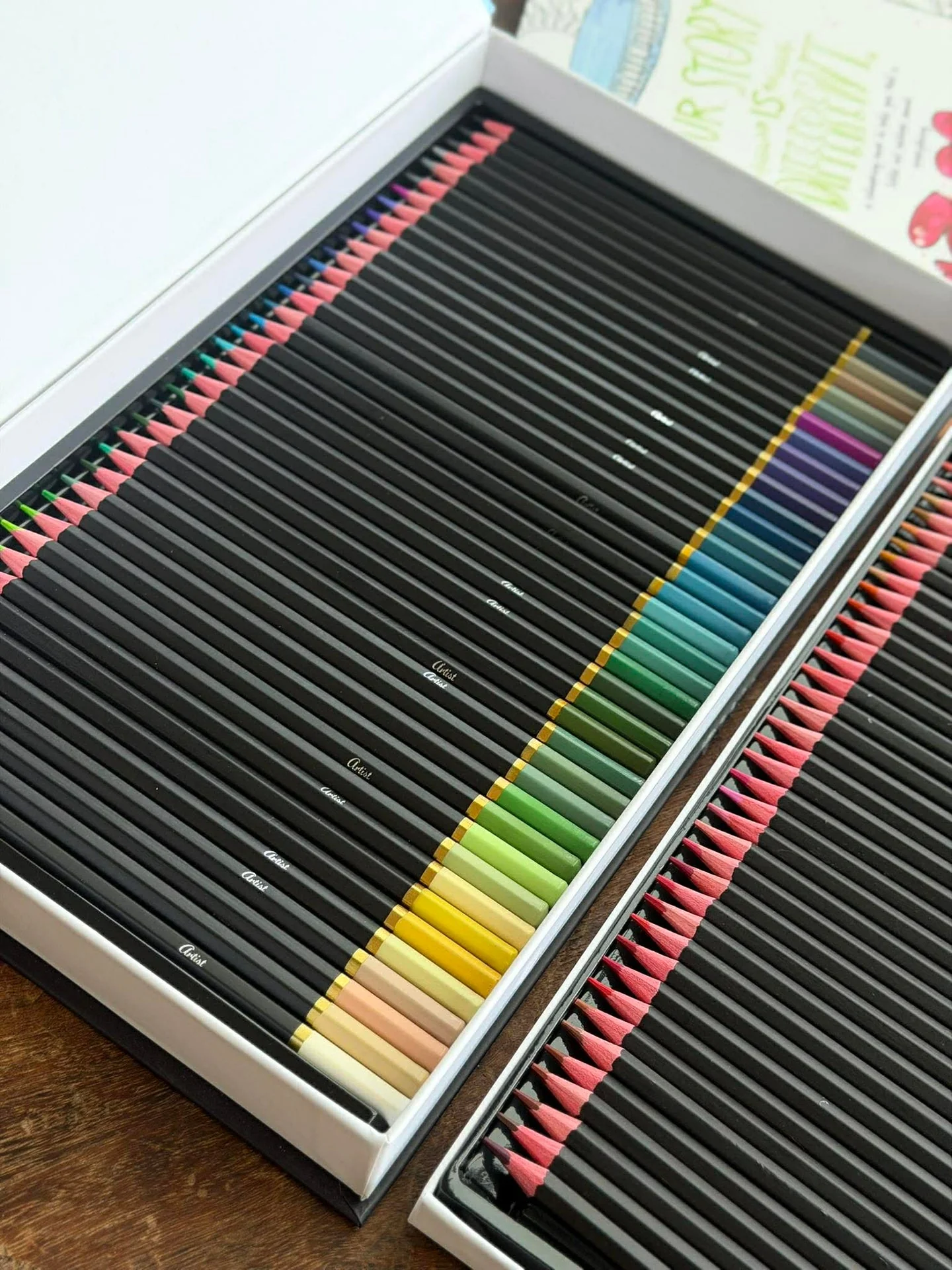 Miniatyrbild 3