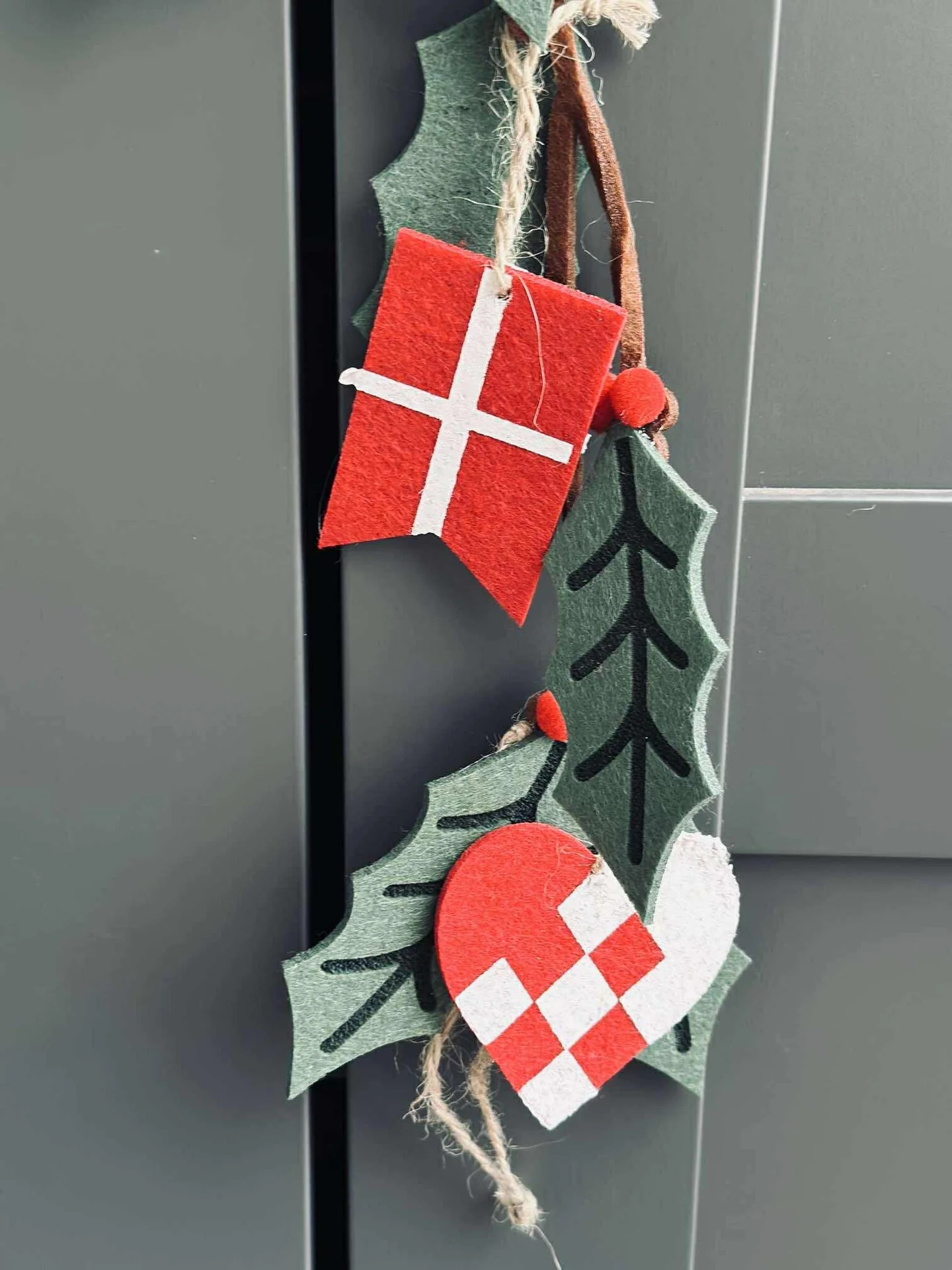 Miniatyrbild 3