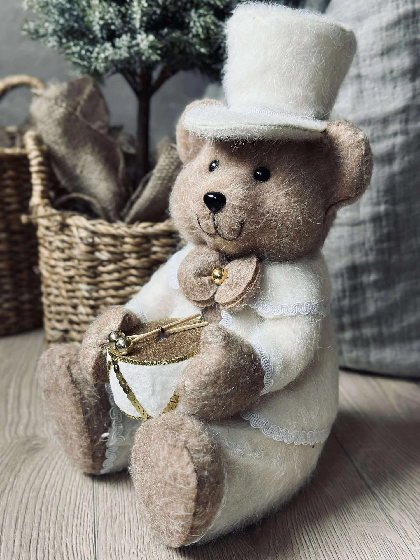 Miniatyrbild 3