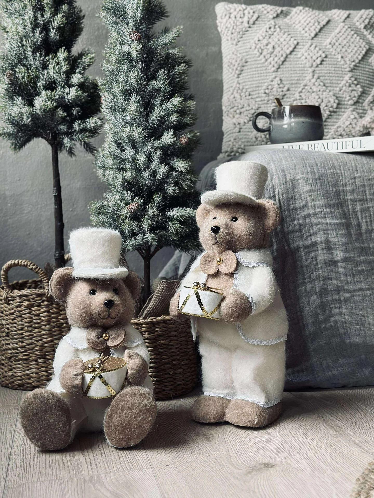 Miniatyrbild 6