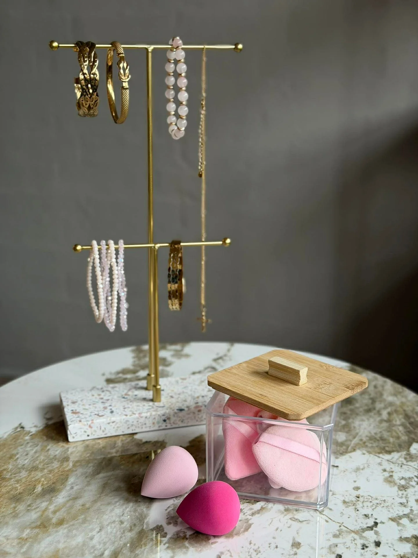 Miniatyrbild 5