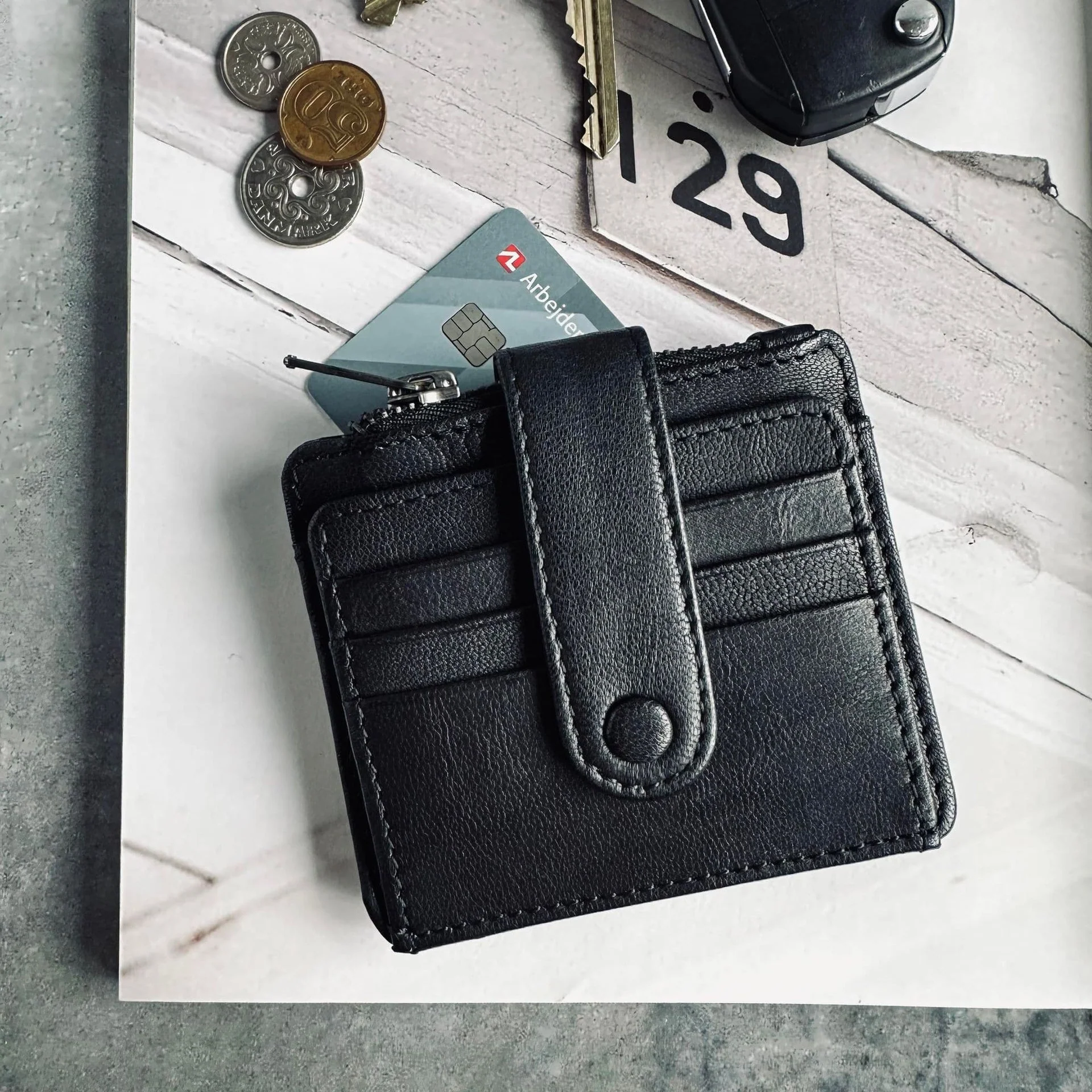 Miniatyrbild 2