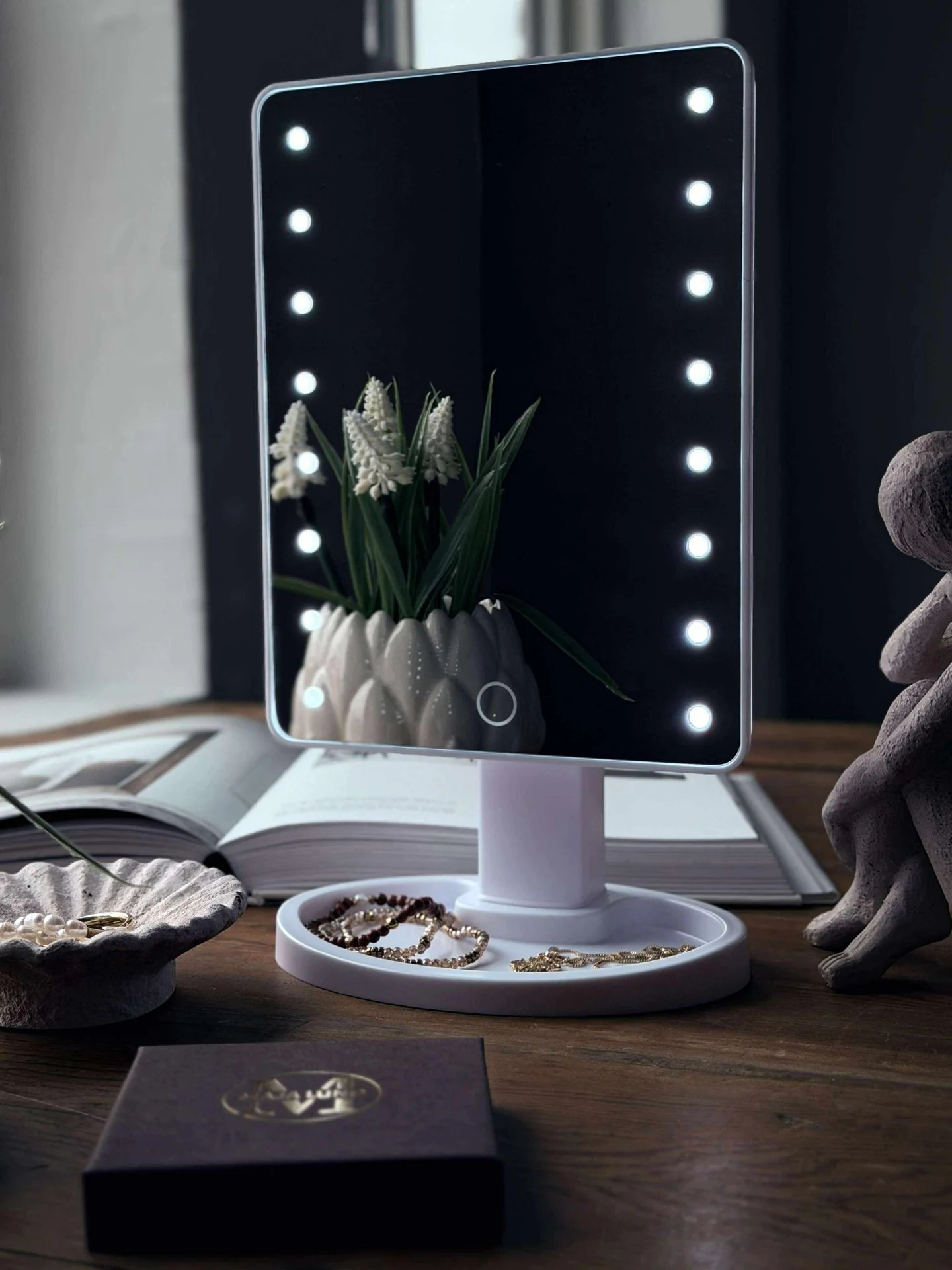 Miniatyrbild 5
