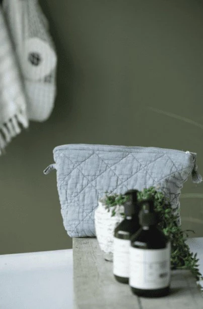 Miniatyrbild 2