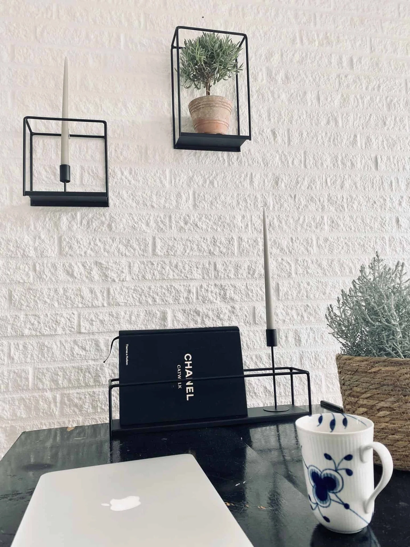 Miniatyrbild 5